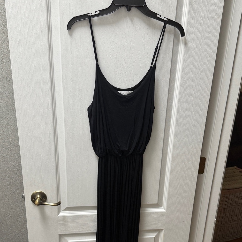 Black Sleeveless long maxi spaghetti strap Dress